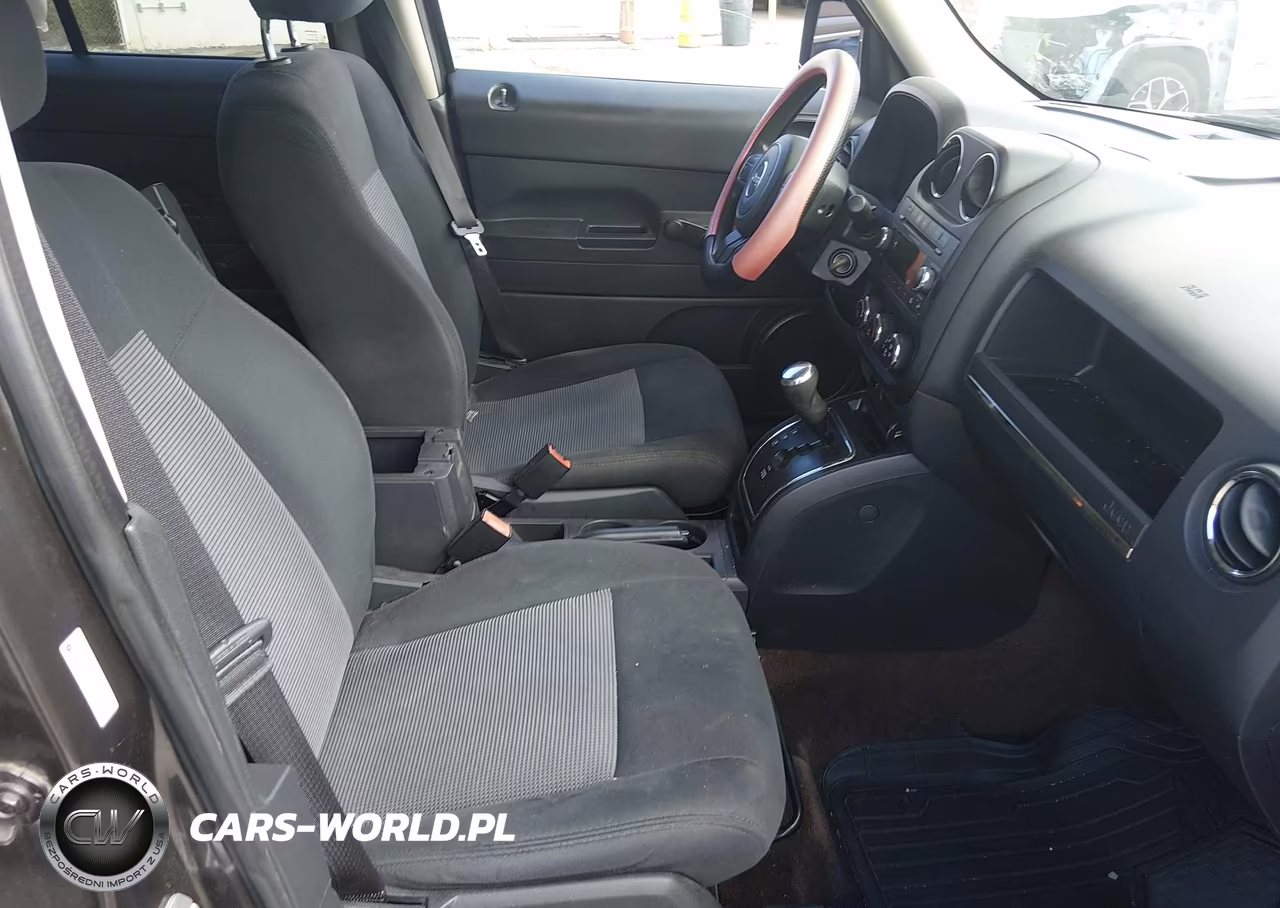 2015 Jeep Patriot Sport VIN:1C4NJPBB1FD144183 - 5