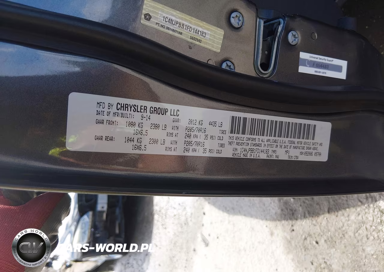 2015 Jeep Patriot Sport VIN:1C4NJPBB1FD144183 - 9