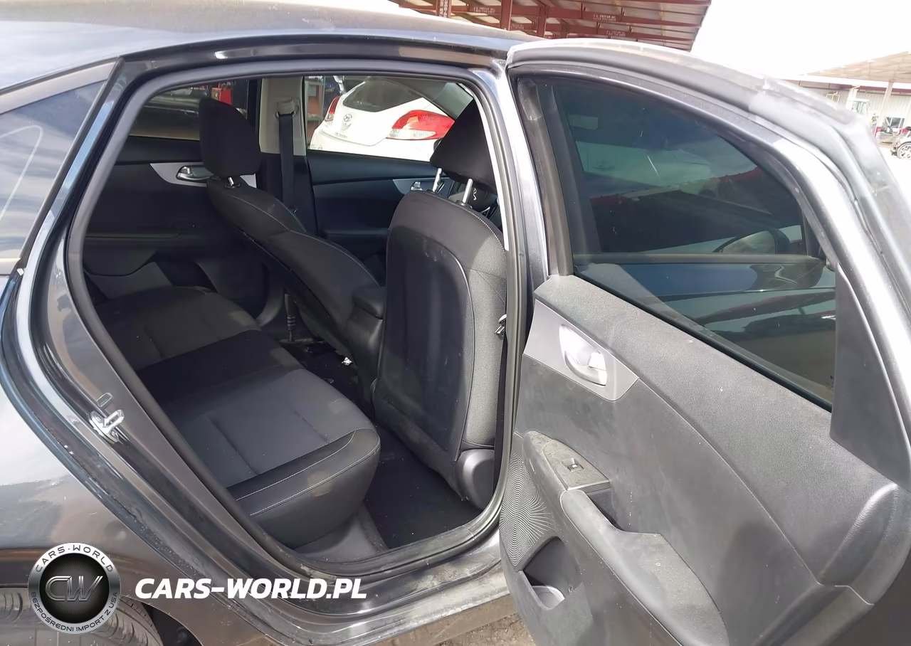2024 Kia Forte Lxs VIN:3KPF24AD8RE783554 - 8