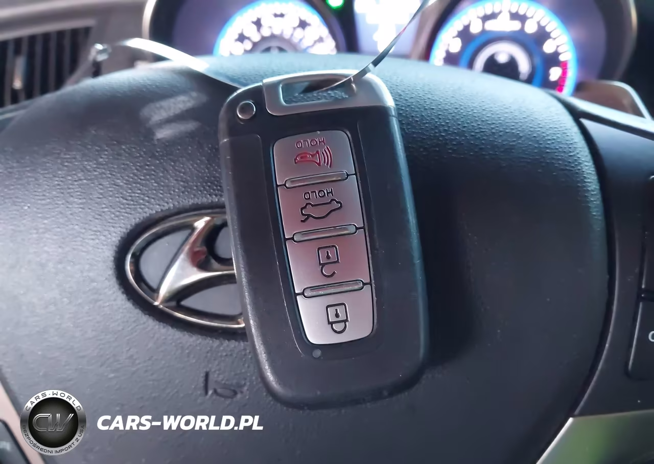 2015 Hyundai Genesis 3.8 Base VIN:KMHHT6KJ8FU130933 - 11