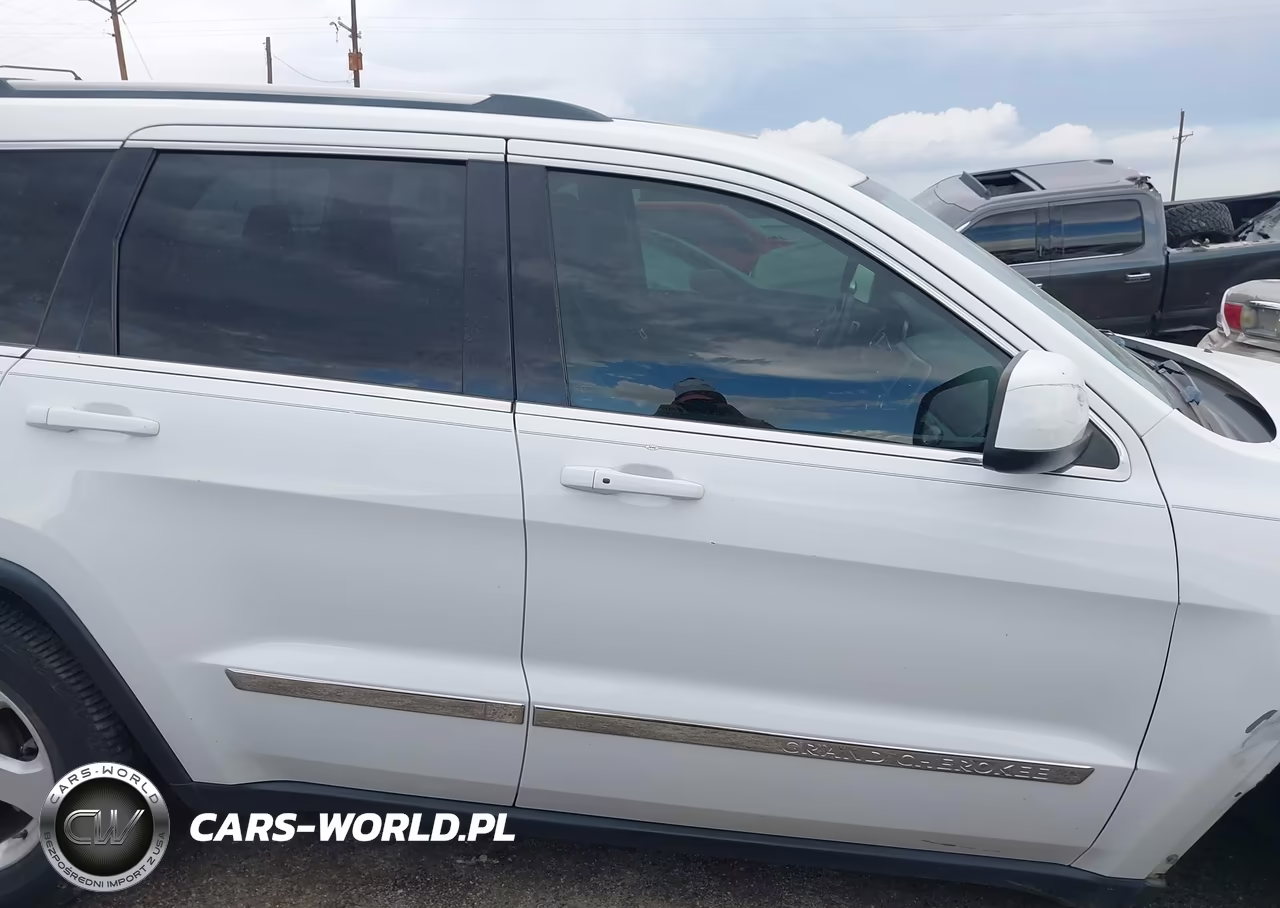 2013 Jeep Grand Cherokee Laredo VIN:1C4RJEAG0DC534133 - 14