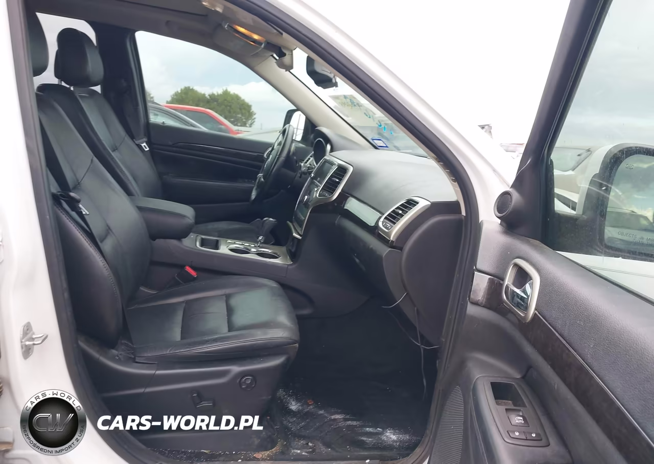 2013 Jeep Grand Cherokee Laredo VIN:1C4RJEAG0DC534133 - 5