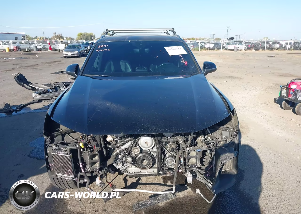 2018 Audi Q7 3.0T Premium VIN:WA1VAAF73JD053048 - 12