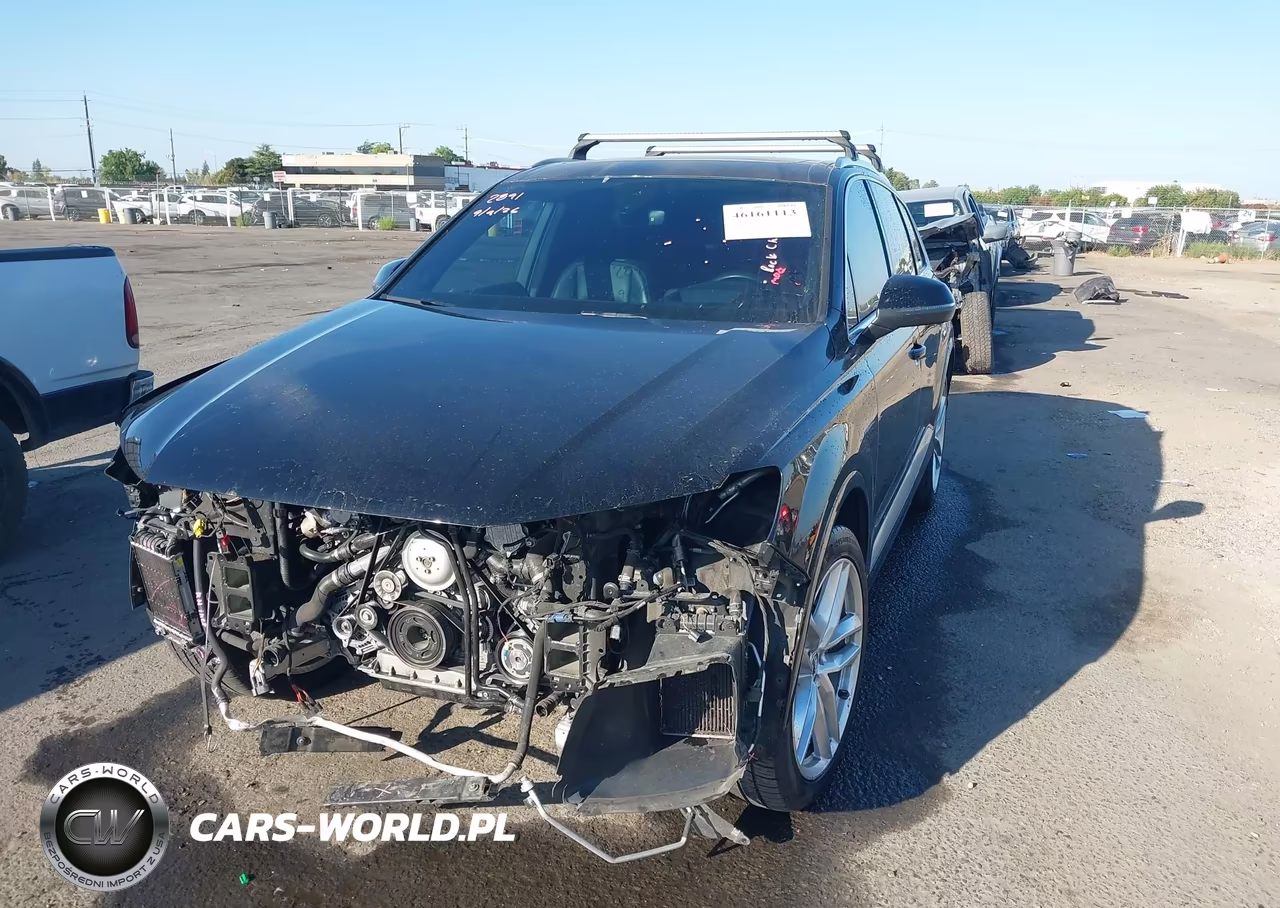 2018 Audi Q7 3.0T Premium VIN:WA1VAAF73JD053048 - 2