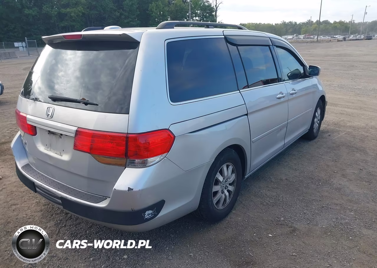 2010 Honda Odyssey Ex-L VIN:5FNRL3H66AB053197 - 4