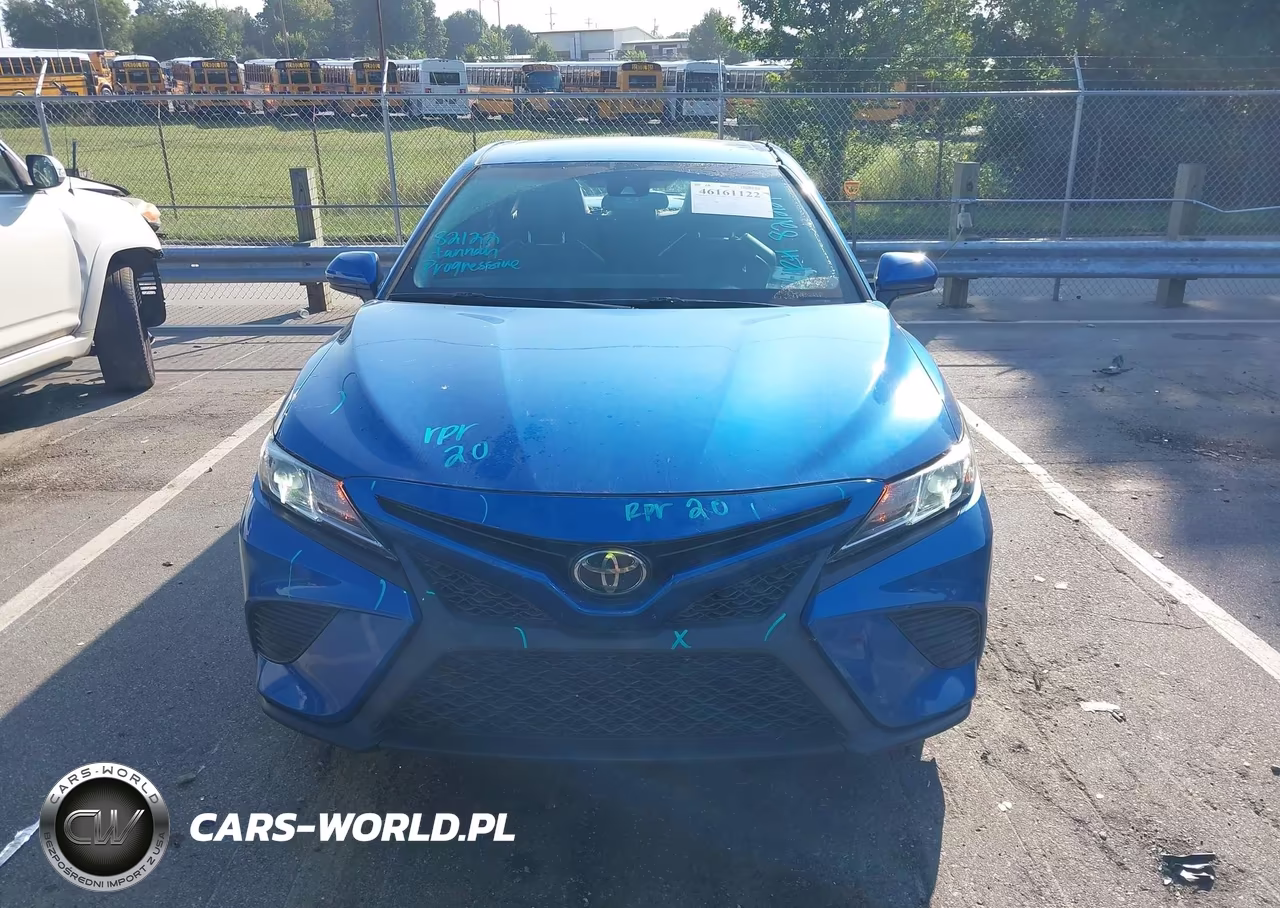 2020 Toyota Camry Se VIN:4T1G11AK1LU343832 - 12