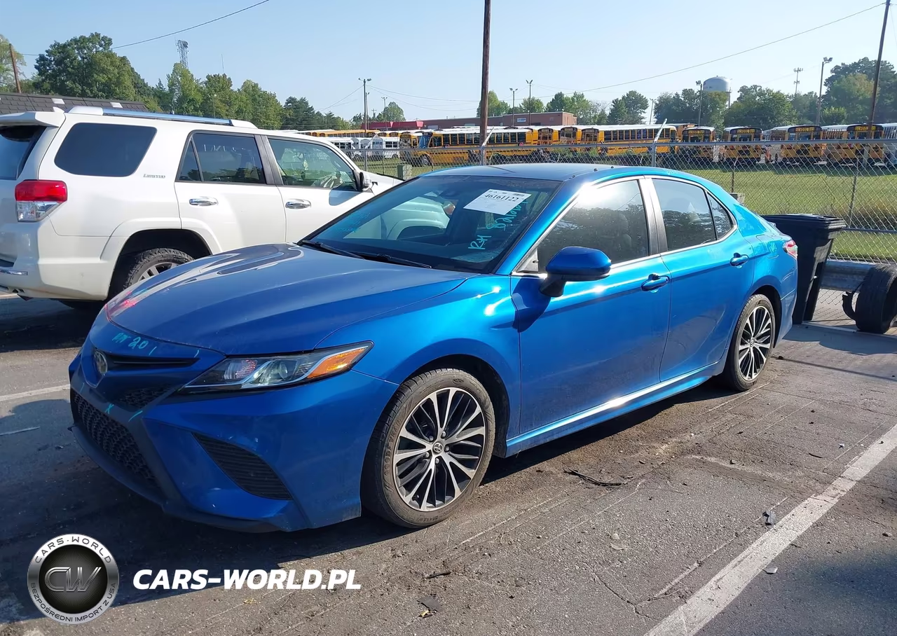 2020 Toyota Camry Se VIN:4T1G11AK1LU343832 - 2