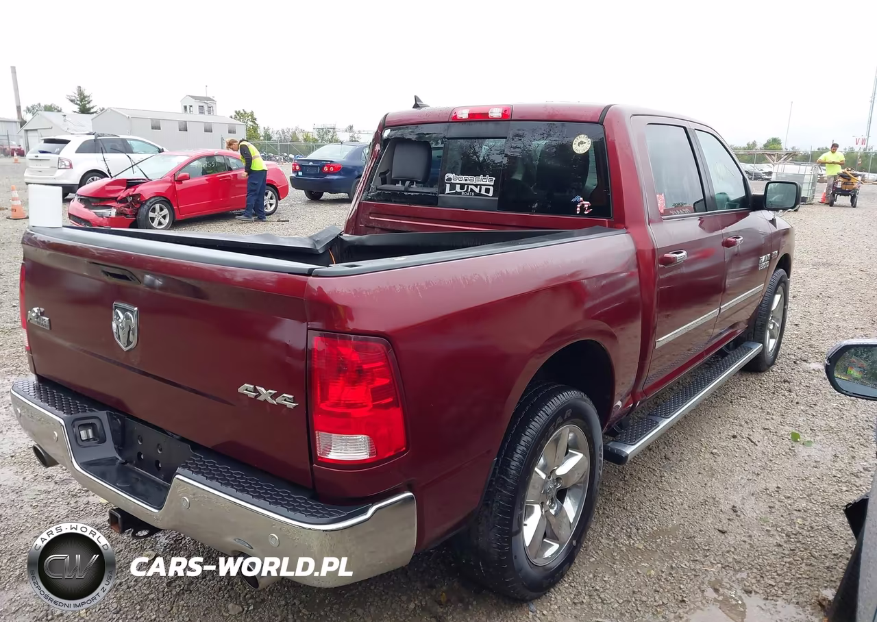 2016 Ram 1500 VIN:1C6RR7LT5GS215603 - 4