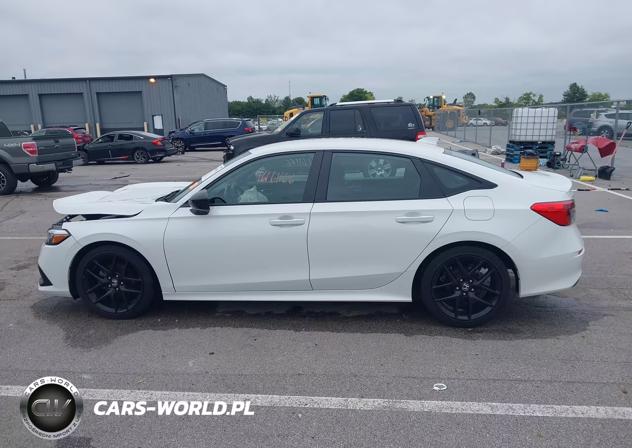 2024 Honda Civic Sport VIN:2HGFE2F5XRH581639 - 14
