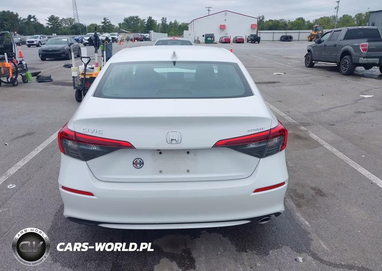 2024 Honda Civic Sport VIN:2HGFE2F5XRH581639 - 16