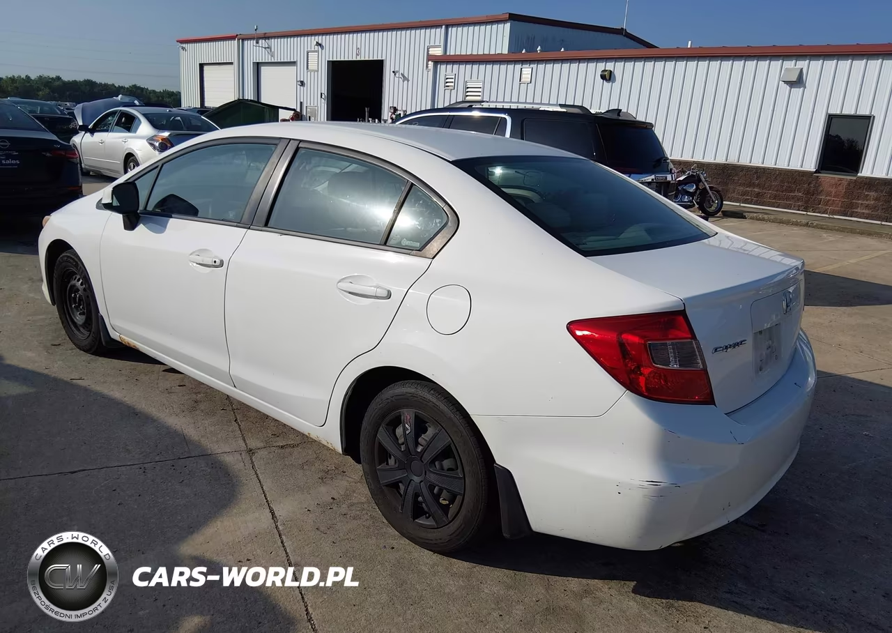 2012 Honda Civic Lx VIN:2HGFB2F58CH335298 - 3