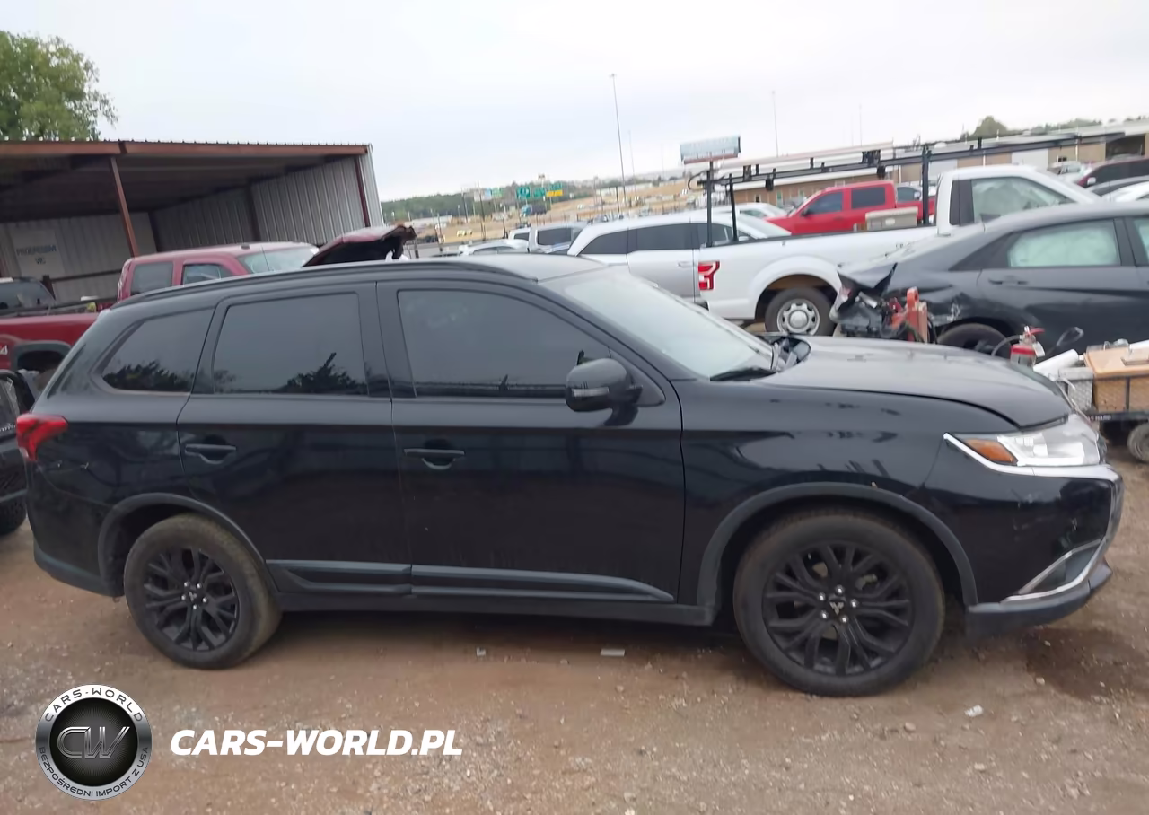 2018 Mitsubishi Outlander Le VIN:JA4AD3A35JZ052041 - 14