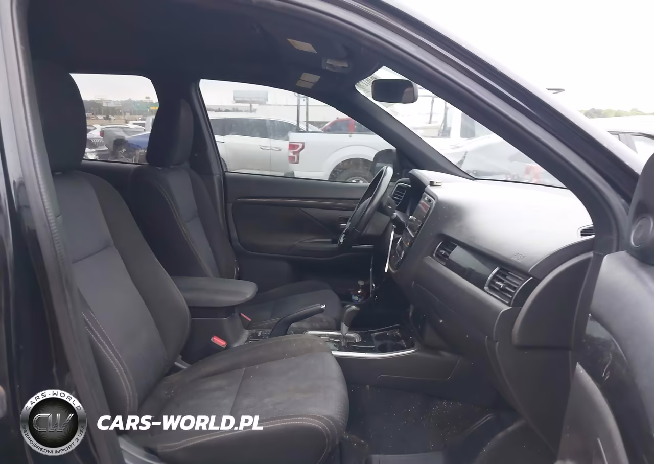 2018 Mitsubishi Outlander Le VIN:JA4AD3A35JZ052041 - 5