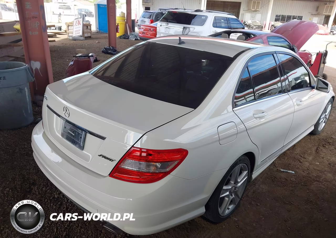 2010 Mercedes-Benz C 300 Sport VIN:WDDGF5EB7AR118828 - 4