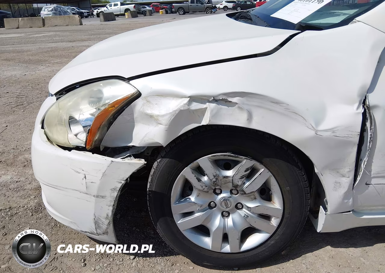2011 Nissan Altima 2.5 S VIN:1N4AL2AP4BC112729 - 12