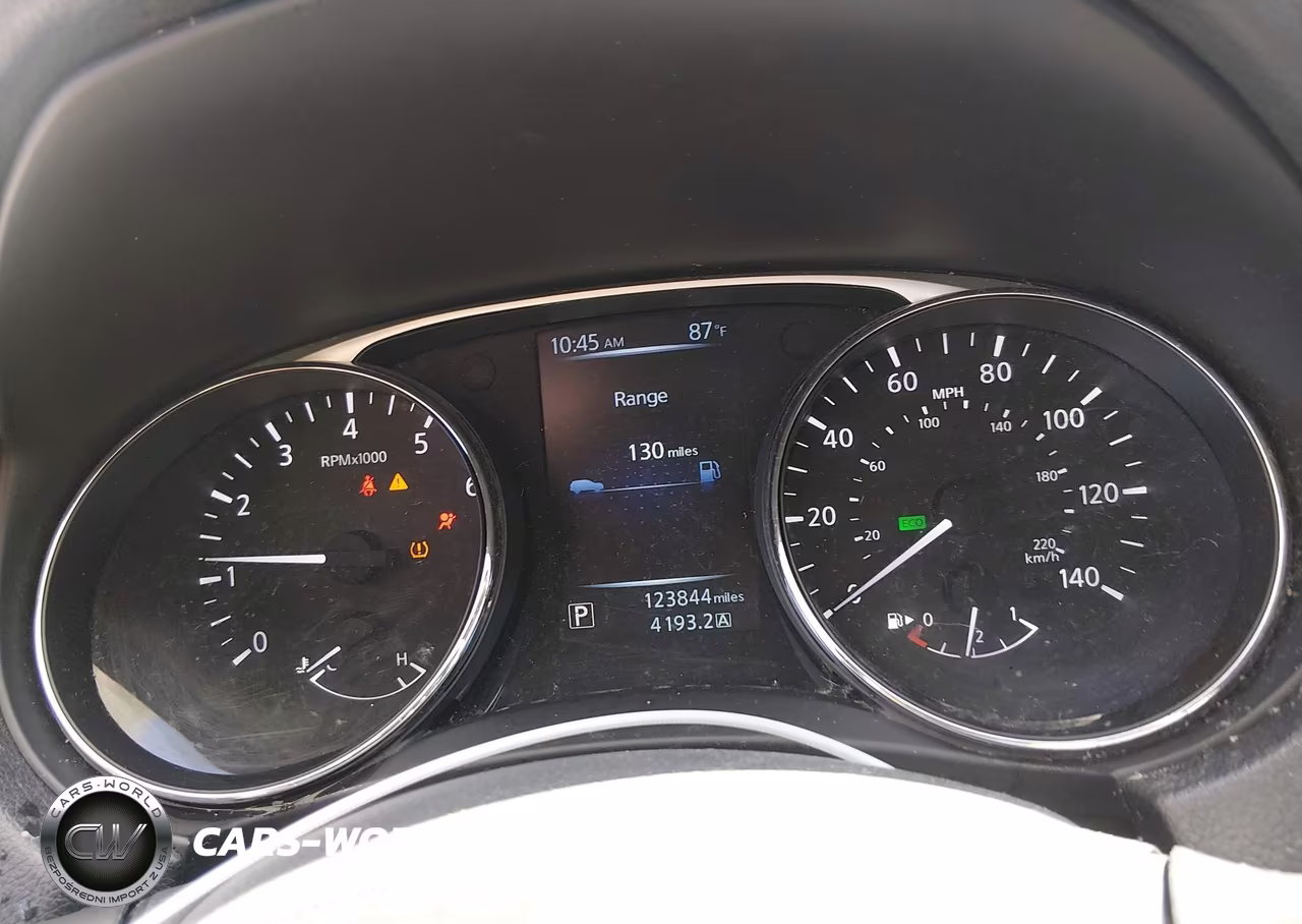 2015 Nissan Rogue S VIN:5N1AT2MV9FC838432 - 7
