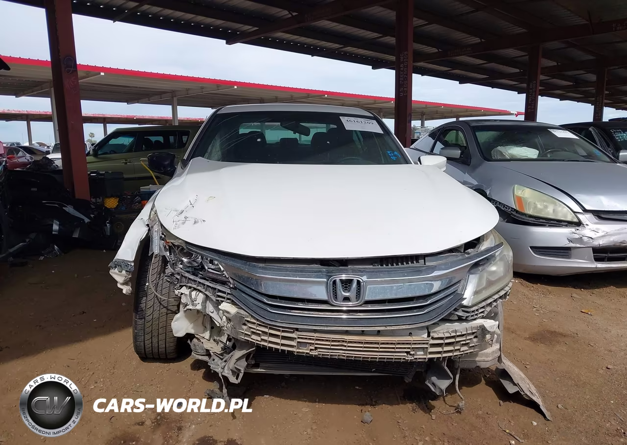 2016 Honda Accord Sport VIN:1HGCR2F5XGA167117 - 13