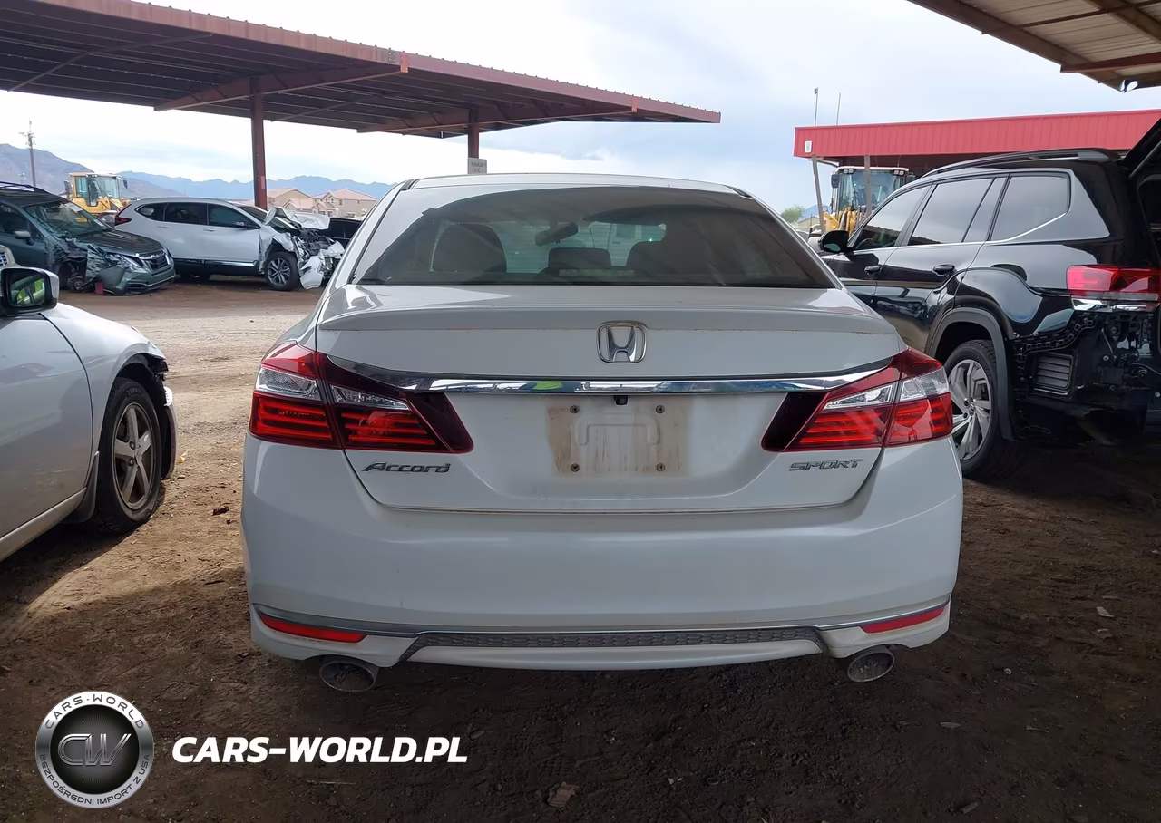 2016 Honda Accord Sport VIN:1HGCR2F5XGA167117 - 17