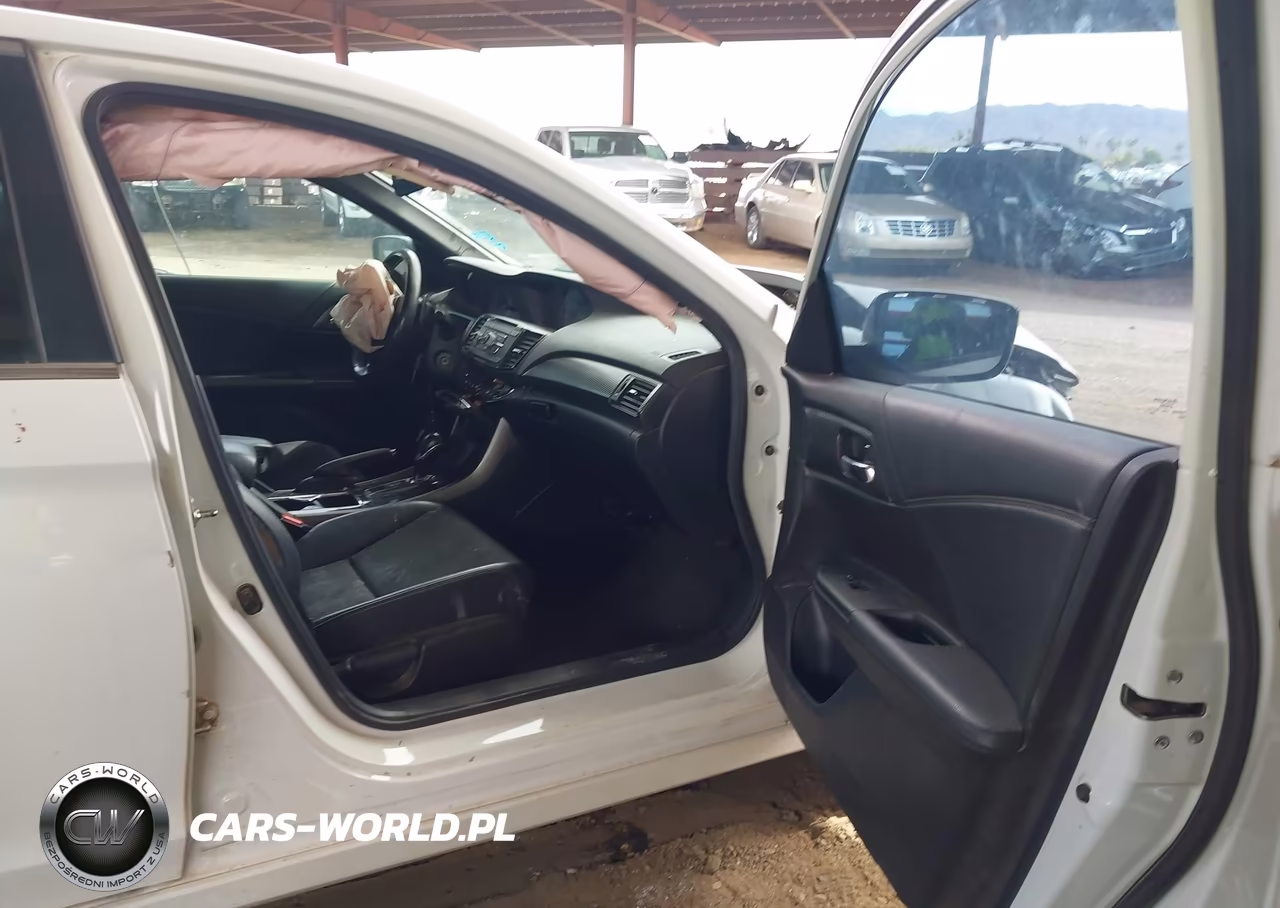 2016 Honda Accord Sport VIN:1HGCR2F5XGA167117 - 5