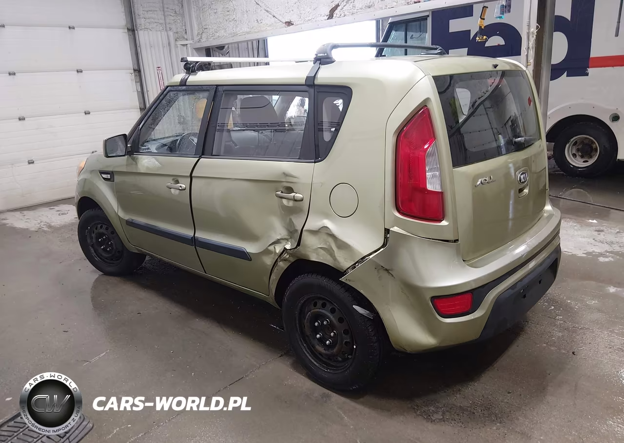 2013 Kia Soul VIN:KNDJT2A59D7485947 - 3