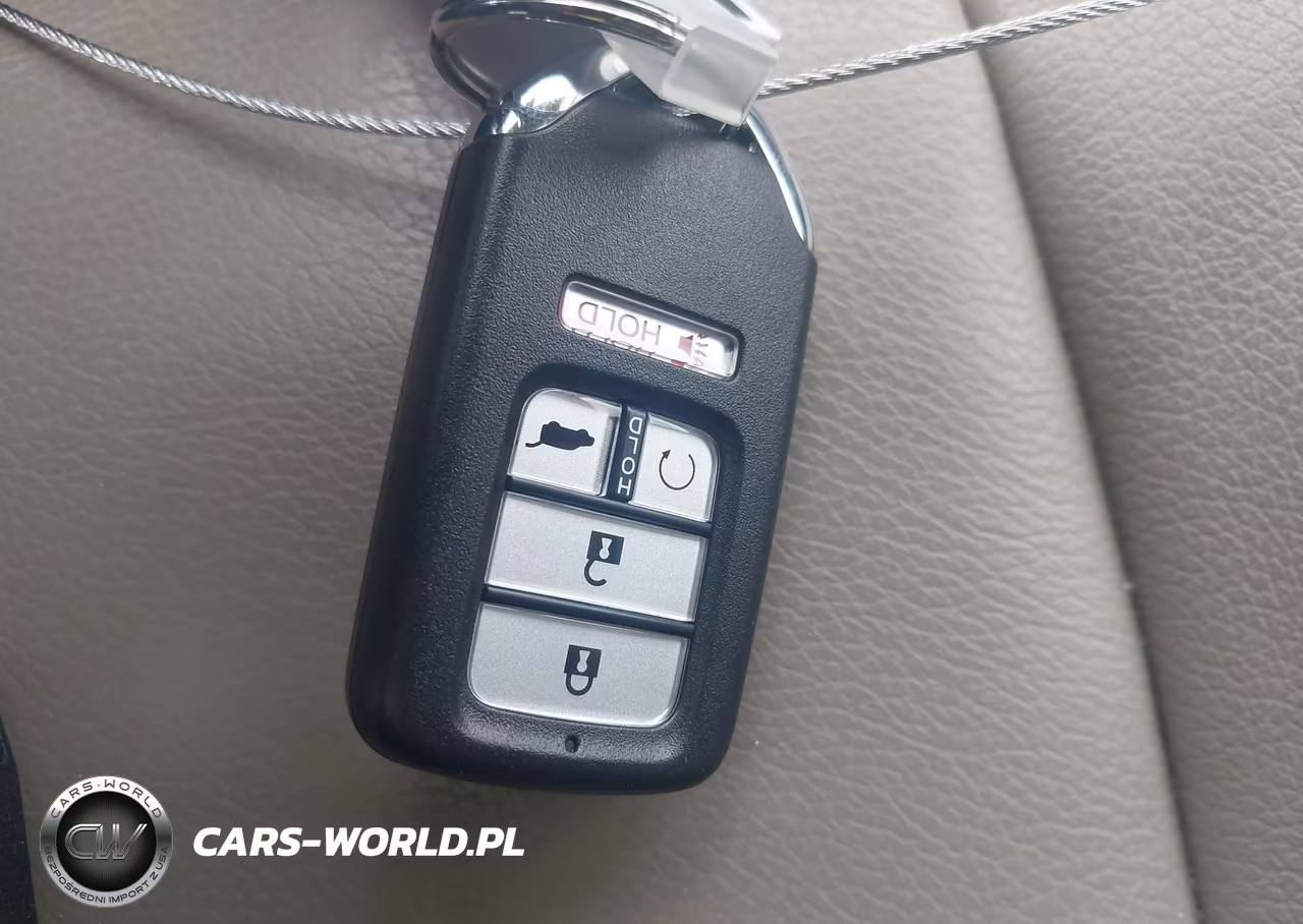 2017 Honda Pilot Touring VIN:5FNYF6H90HB006031 - 11