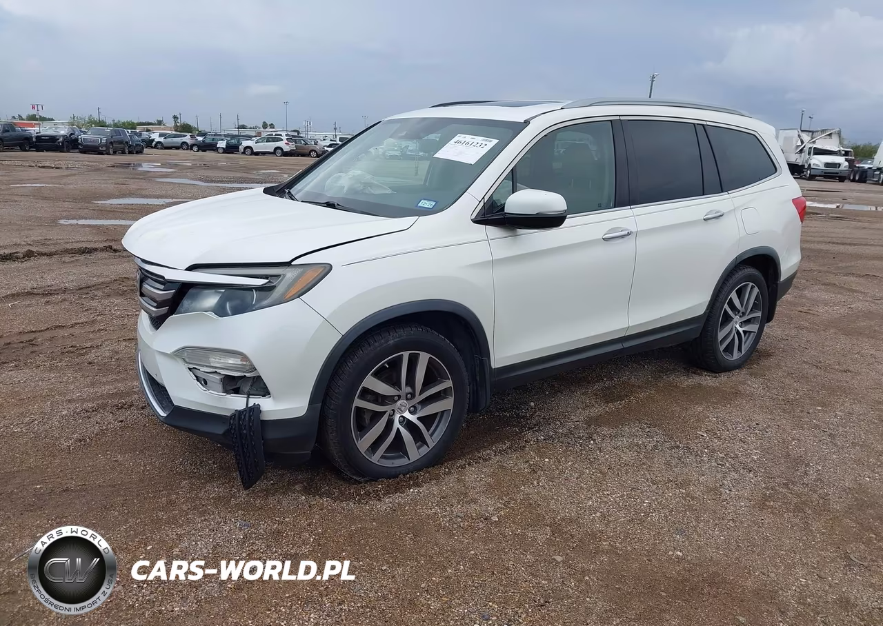 2017 Honda Pilot Touring VIN:5FNYF6H90HB006031 - 2
