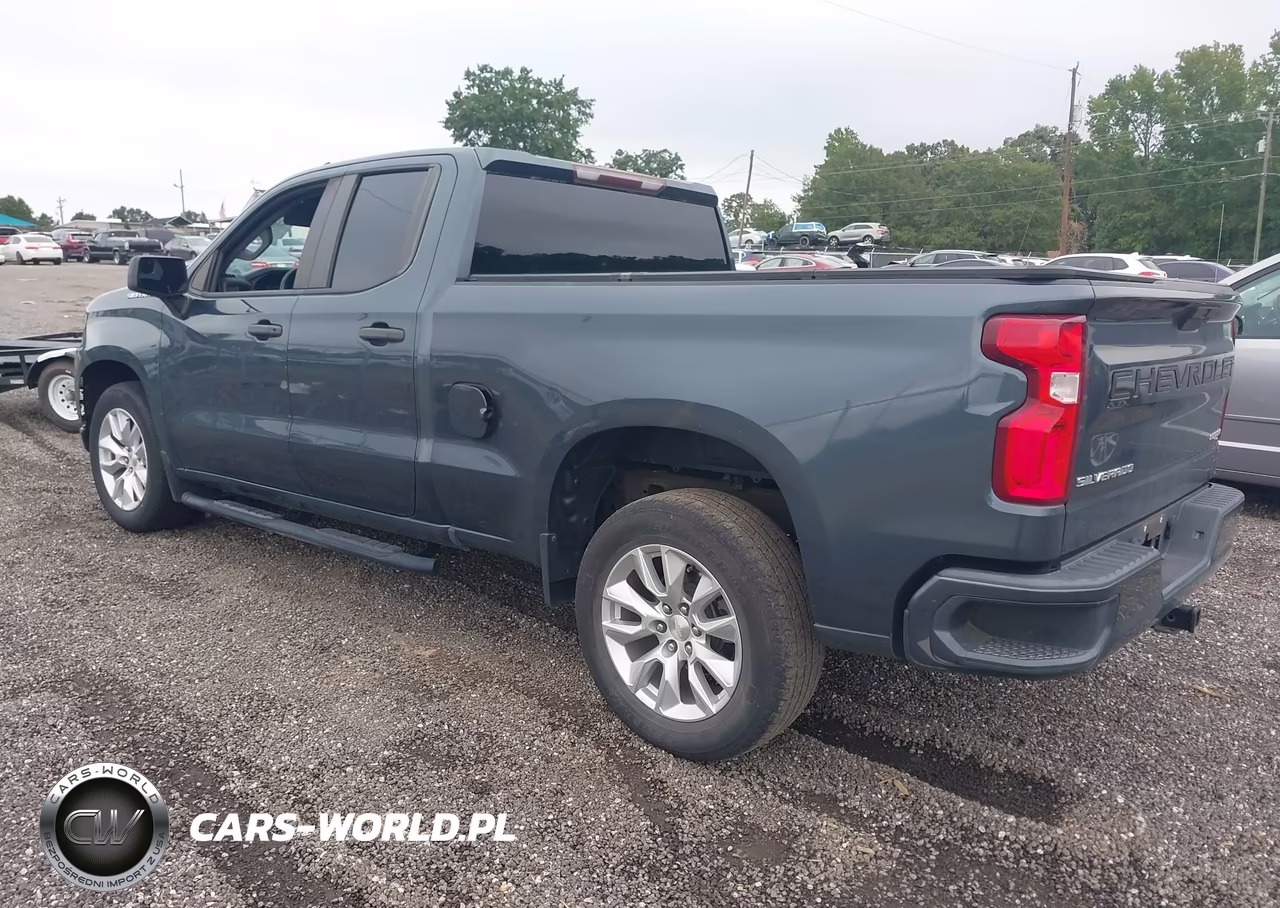 2019 Chevrolet Silverado 1500 Custom VIN:1GCRWBEH9KZ394872 - 3