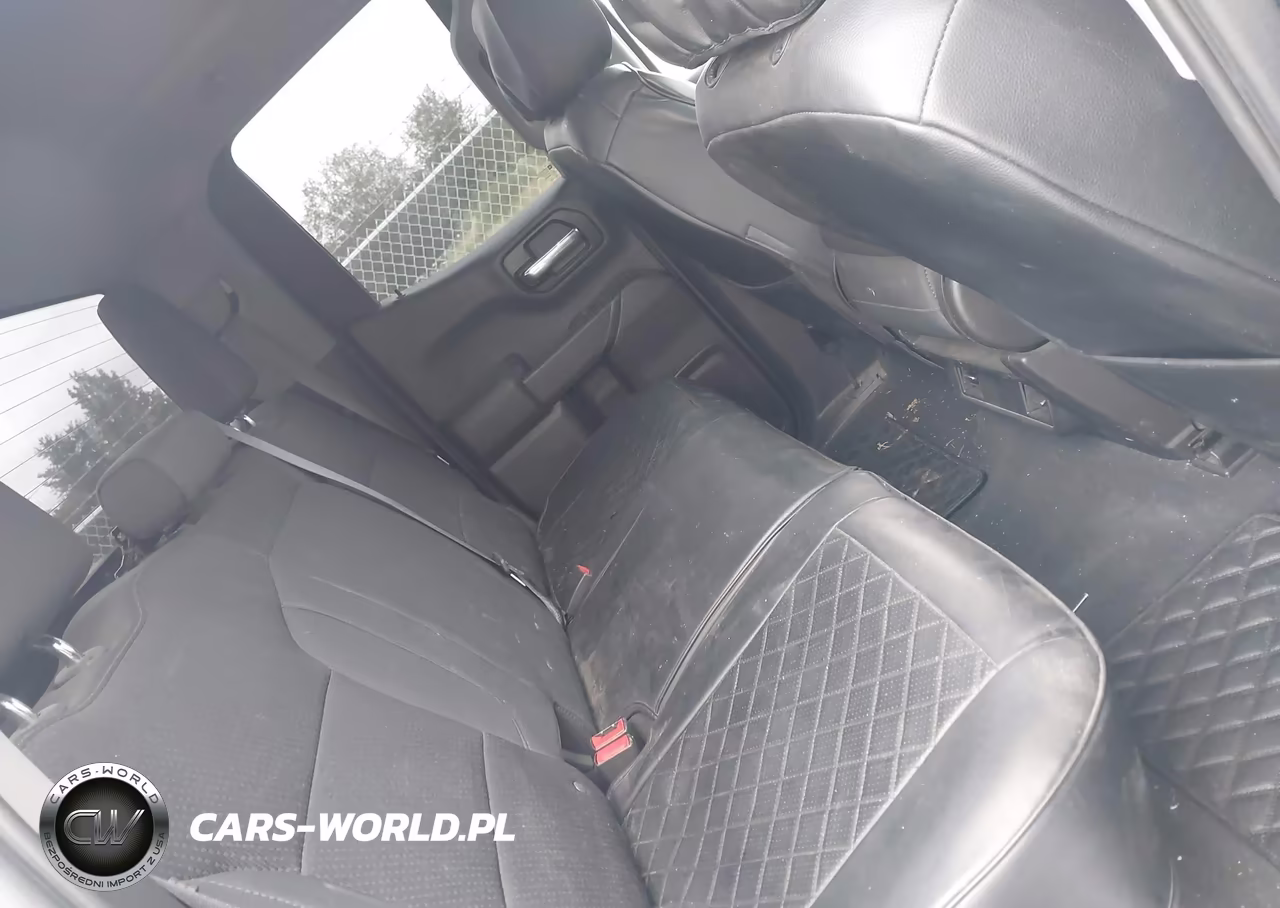 2019 Chevrolet Silverado 1500 Custom VIN:1GCRWBEH9KZ394872 - 8