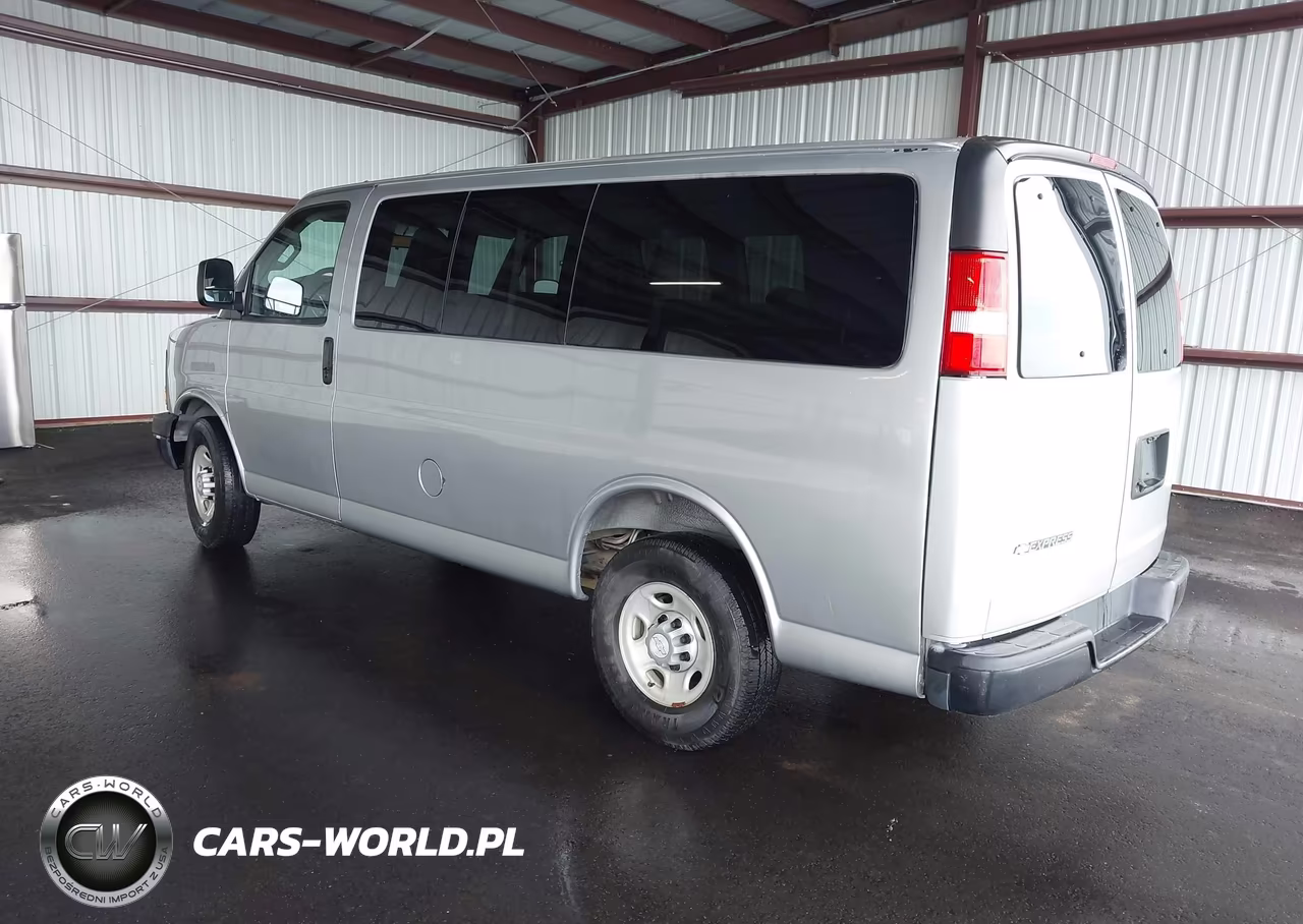 2017 Chevrolet Express 2500 Ls VIN:1GAWGEFG4H1267230 - 3