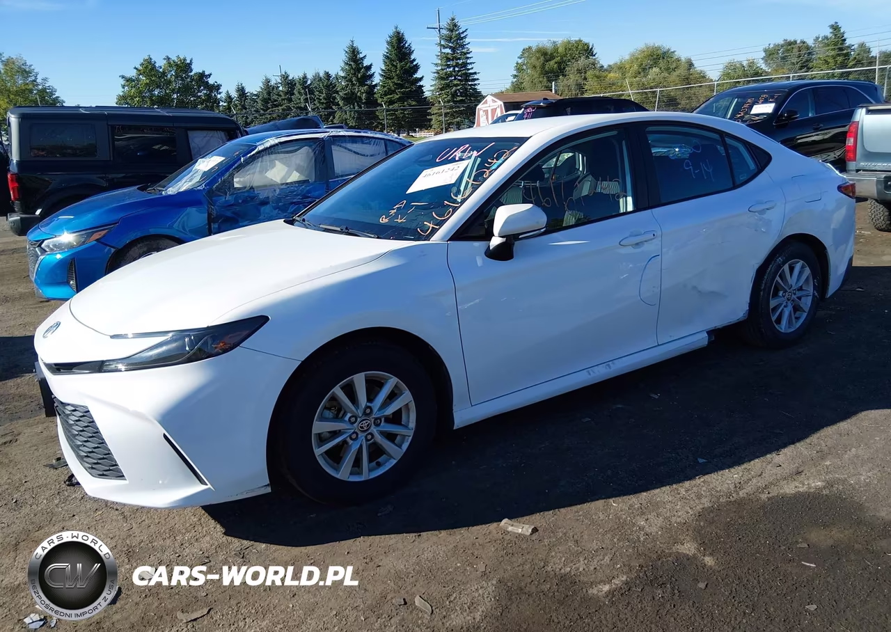 2025 Toyota Camry Le VIN:4T1DAACK2SU514635 - 2