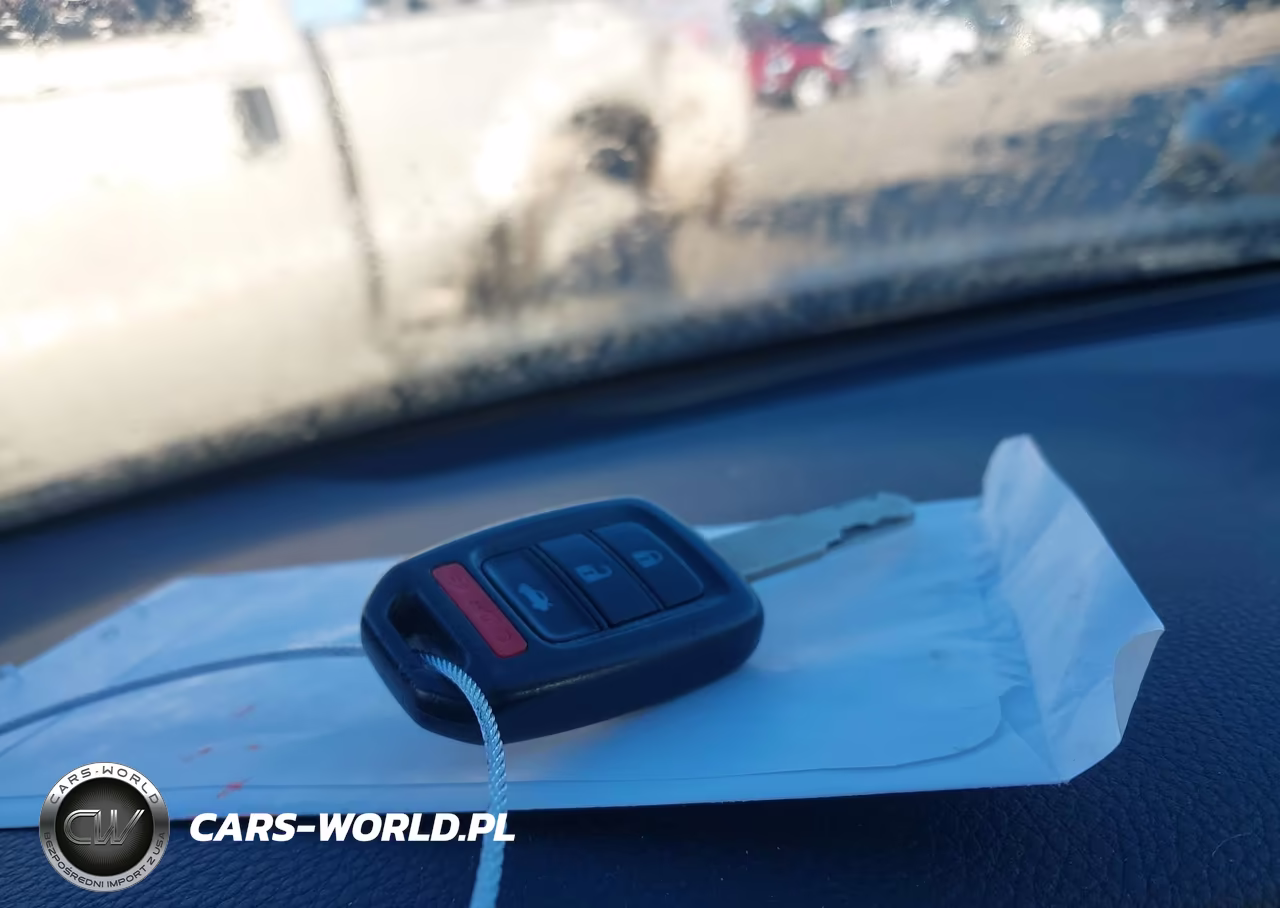 2016 Honda Accord Sport VIN:1HGCR2F59GA117017 - 11
