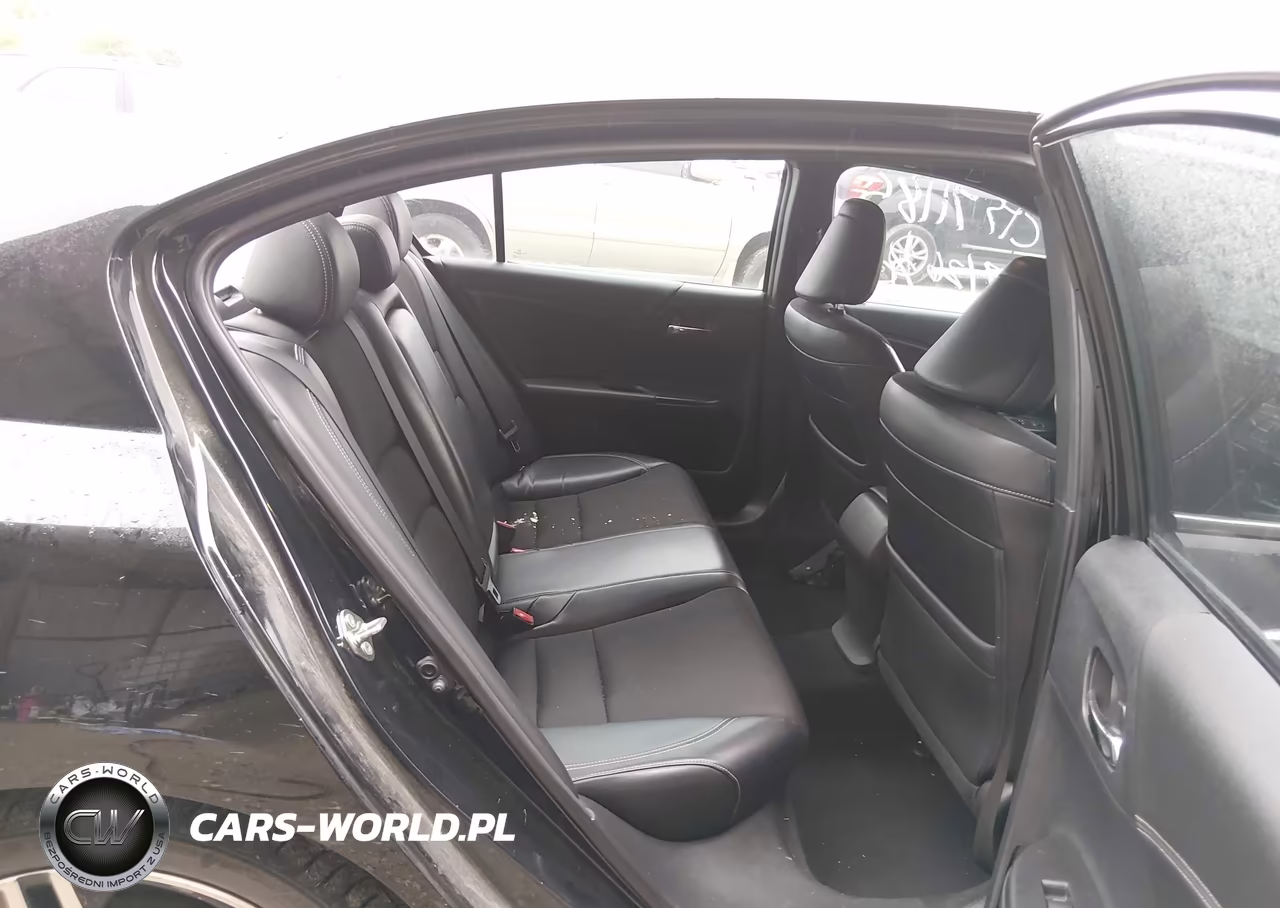 2016 Honda Accord Sport VIN:1HGCR2F59GA117017 - 8