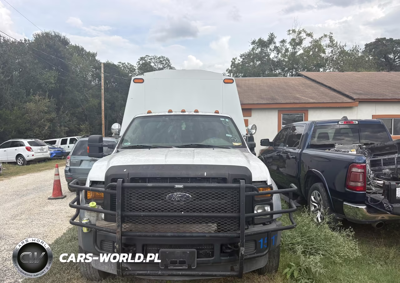 2010 Ford F550 VIN:1FDAF5GR4AEA55345 - 12