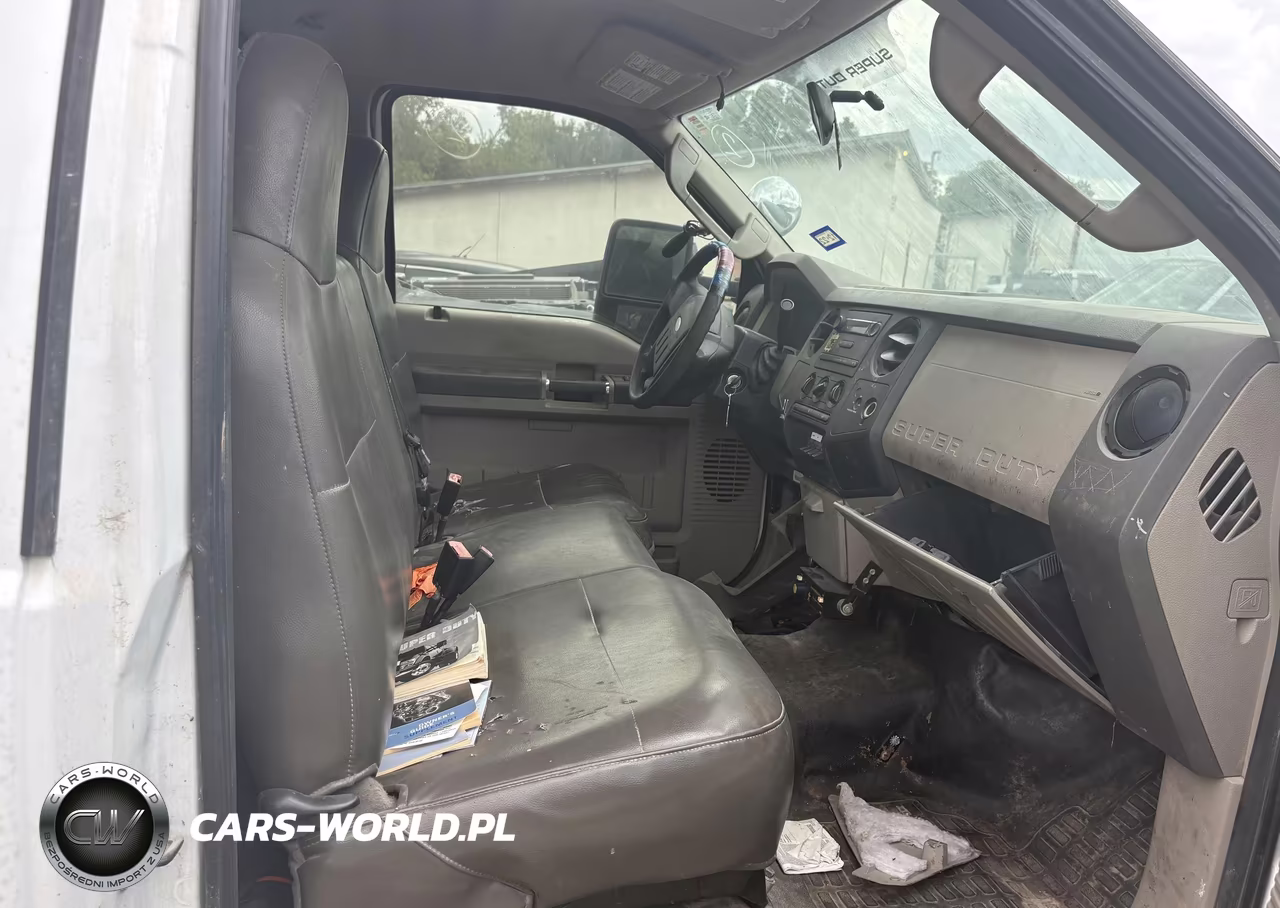 2010 Ford F550 VIN:1FDAF5GR4AEA55345 - 5