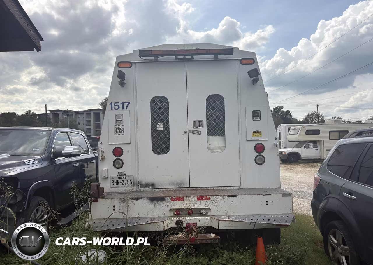 2010 Ford F550 VIN:1FDAF5GR4AEA55345 - 8