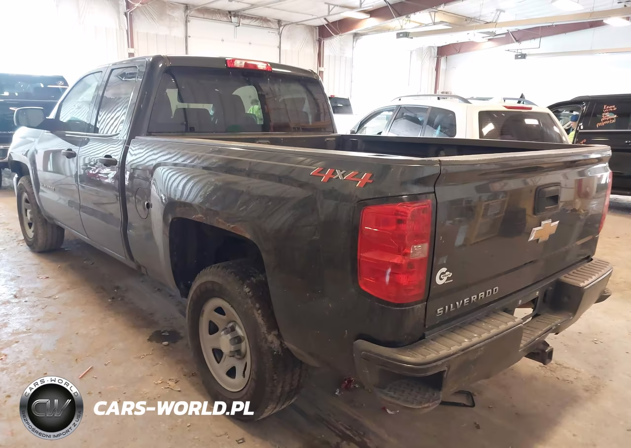 2018 Chevrolet Silverado 1500 Wt VIN:1GCVKNEH3JZ111554 - 3