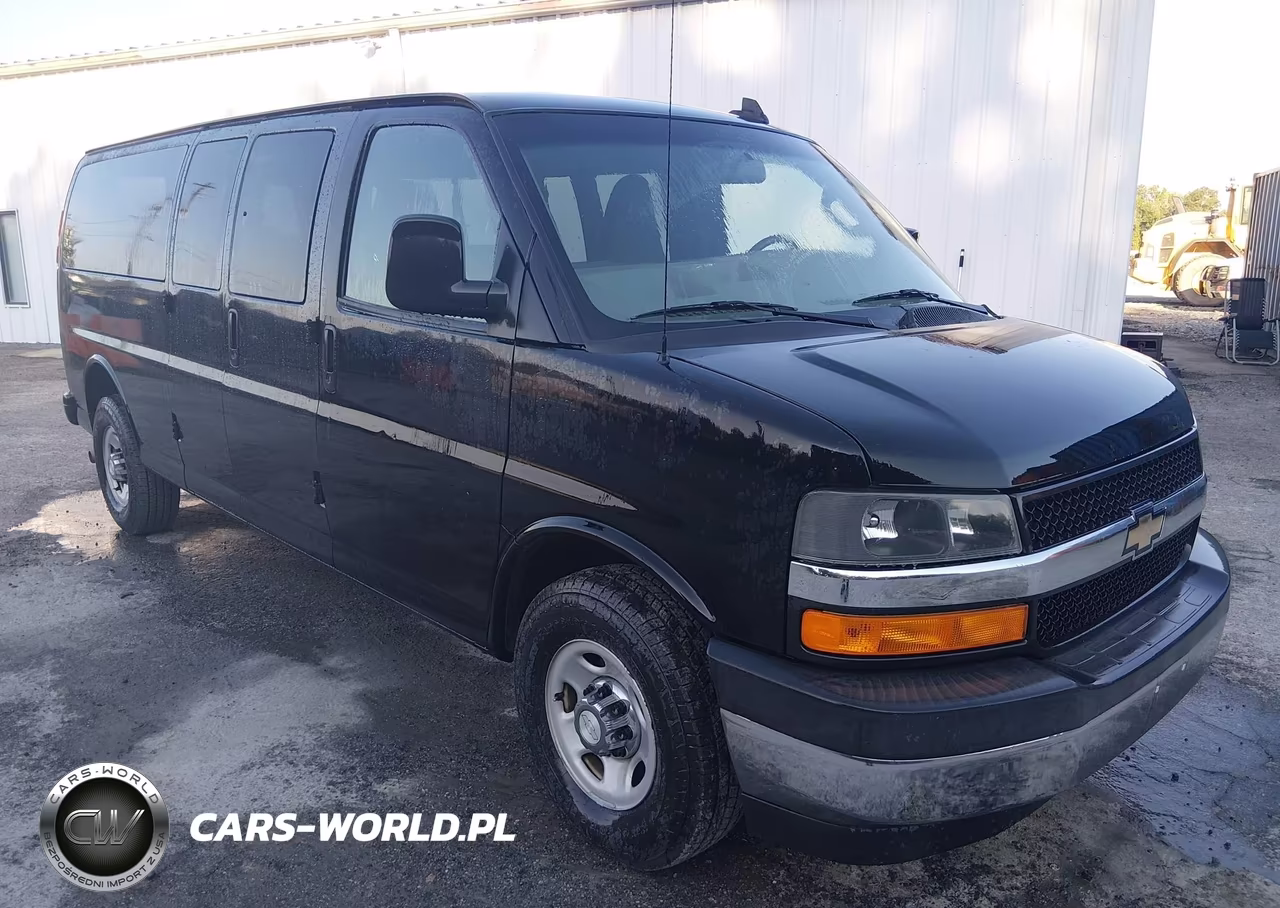2017 Chevrolet Express 3500 Lt VIN:1GAZGPFG9H1265059 - 1