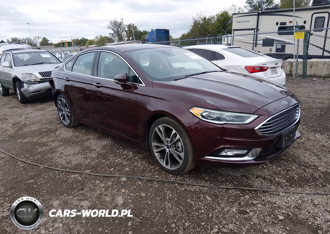 2017 Ford Fusion Titanium – zdjęcie 1 z 16