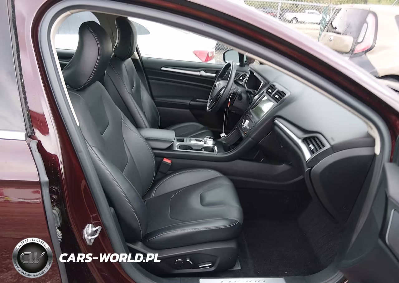 2017 Ford Fusion Titanium VIN:3FA6P0K97HR213336 - 5