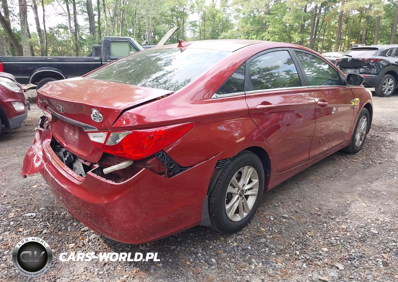 2013 Hyundai Sonata Gls VIN:5NPEB4AC2DH712311 - 4