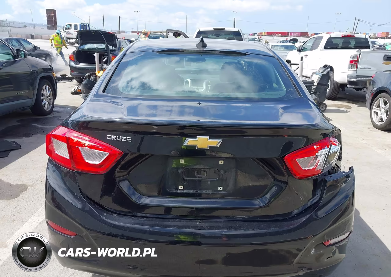 2018 Chevrolet Cruze Ls Auto VIN:1G1BC5SM9J7181548 - 16