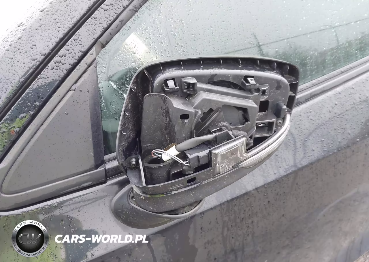 2019 Toyota Yaris Le VIN:3MYDLBYV2KY514219 - 12