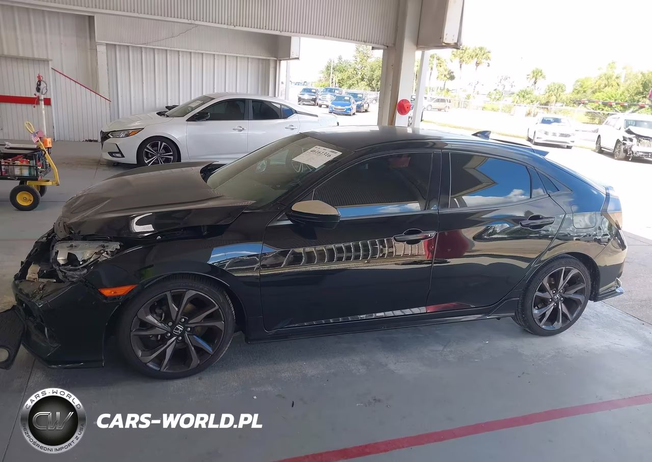 2018 Honda Civic Sport VIN:SHHFK7H40JU225234 - 15