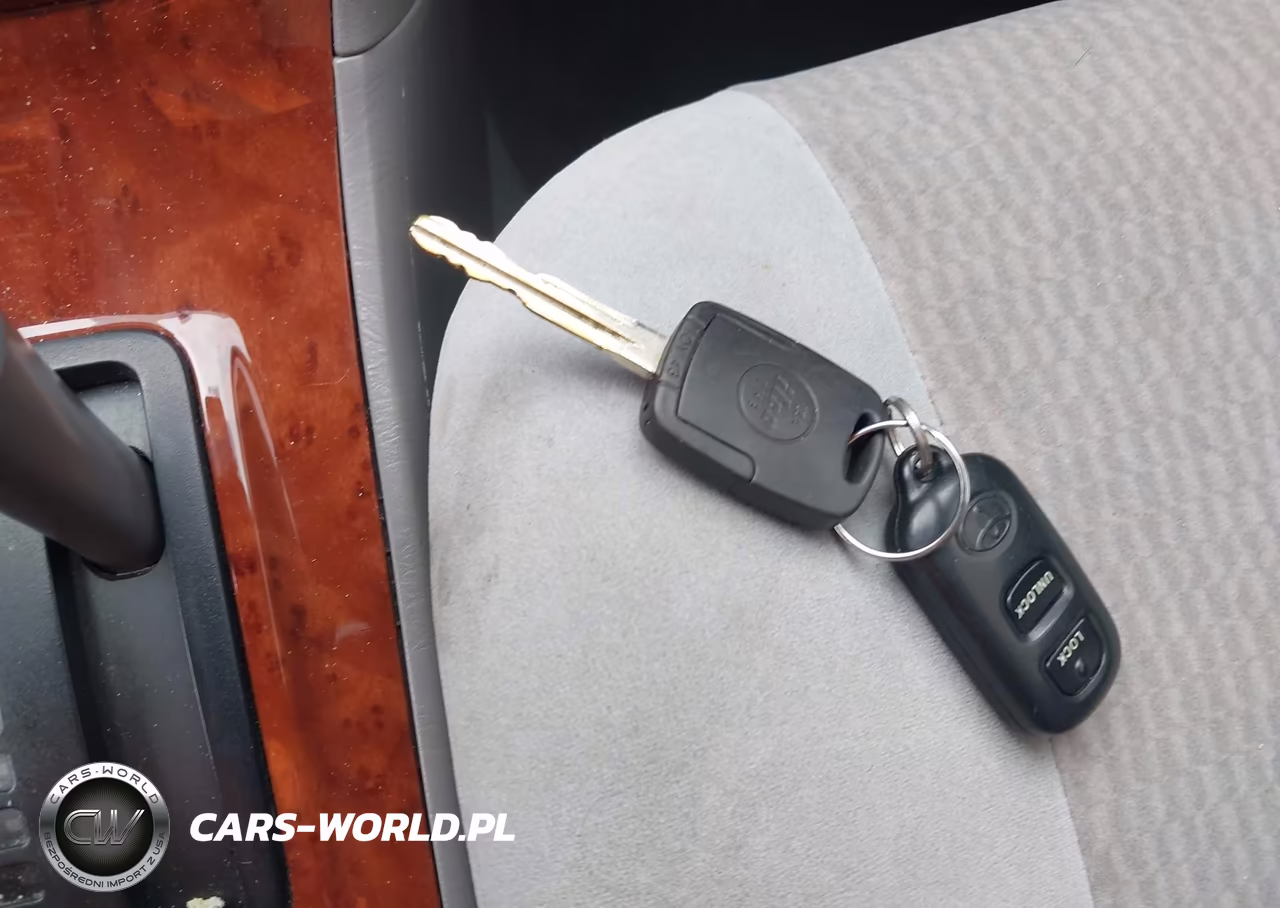 2008 Toyota Corolla Le VIN:2T1BR30E68C905128 - 11