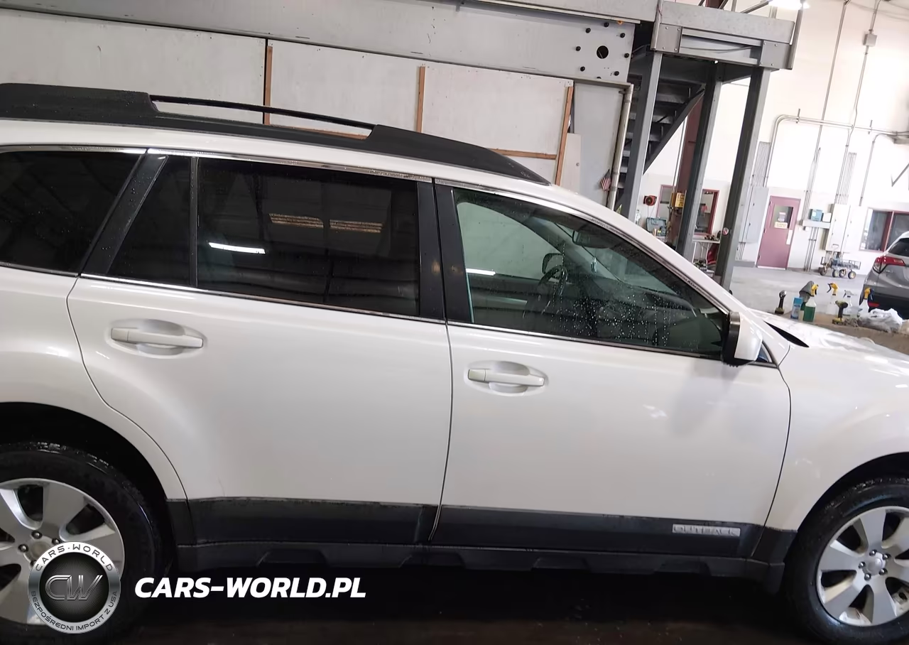 2010 Subaru Outback 2.5I Premium VIN:4S4BRBCC3A3335426 - 13