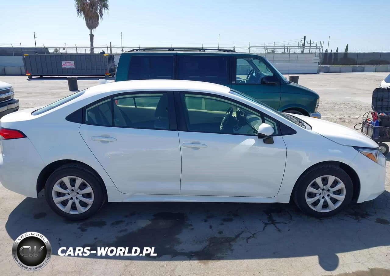 2023 Toyota Corolla Hybrid Le VIN:JTDBCMFE7PJ011768 - 13