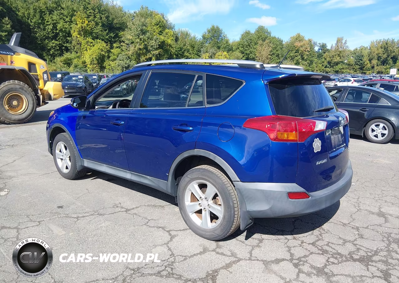 2014 Toyota Rav4 Xle VIN:2T3RFREV5EW137775 - 3