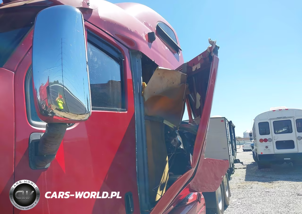 2010 Peterbilt 387 VIN:1XP7D49X2AD103634 - 11
