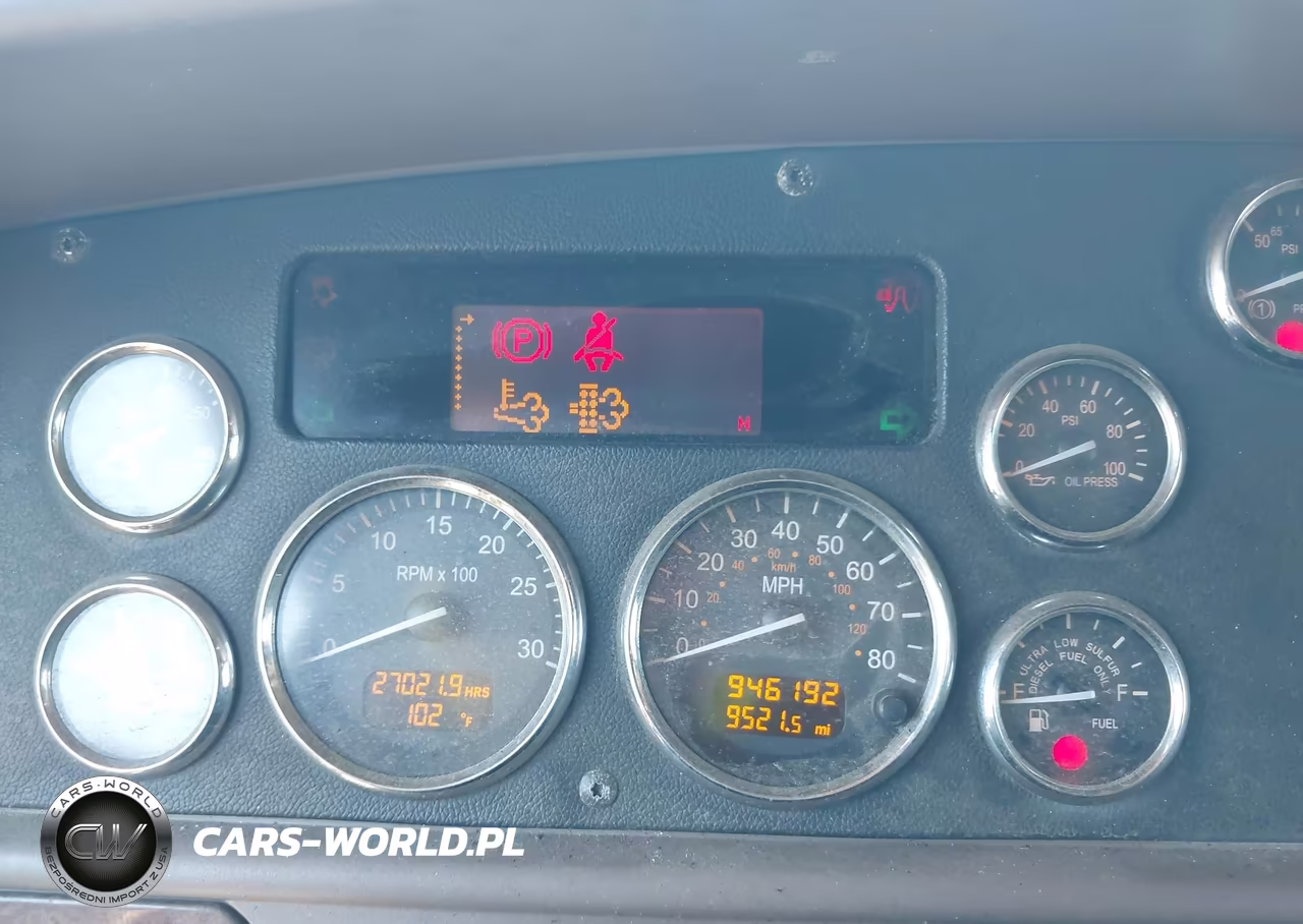 2010 Peterbilt 387 VIN:1XP7D49X2AD103634 - 5