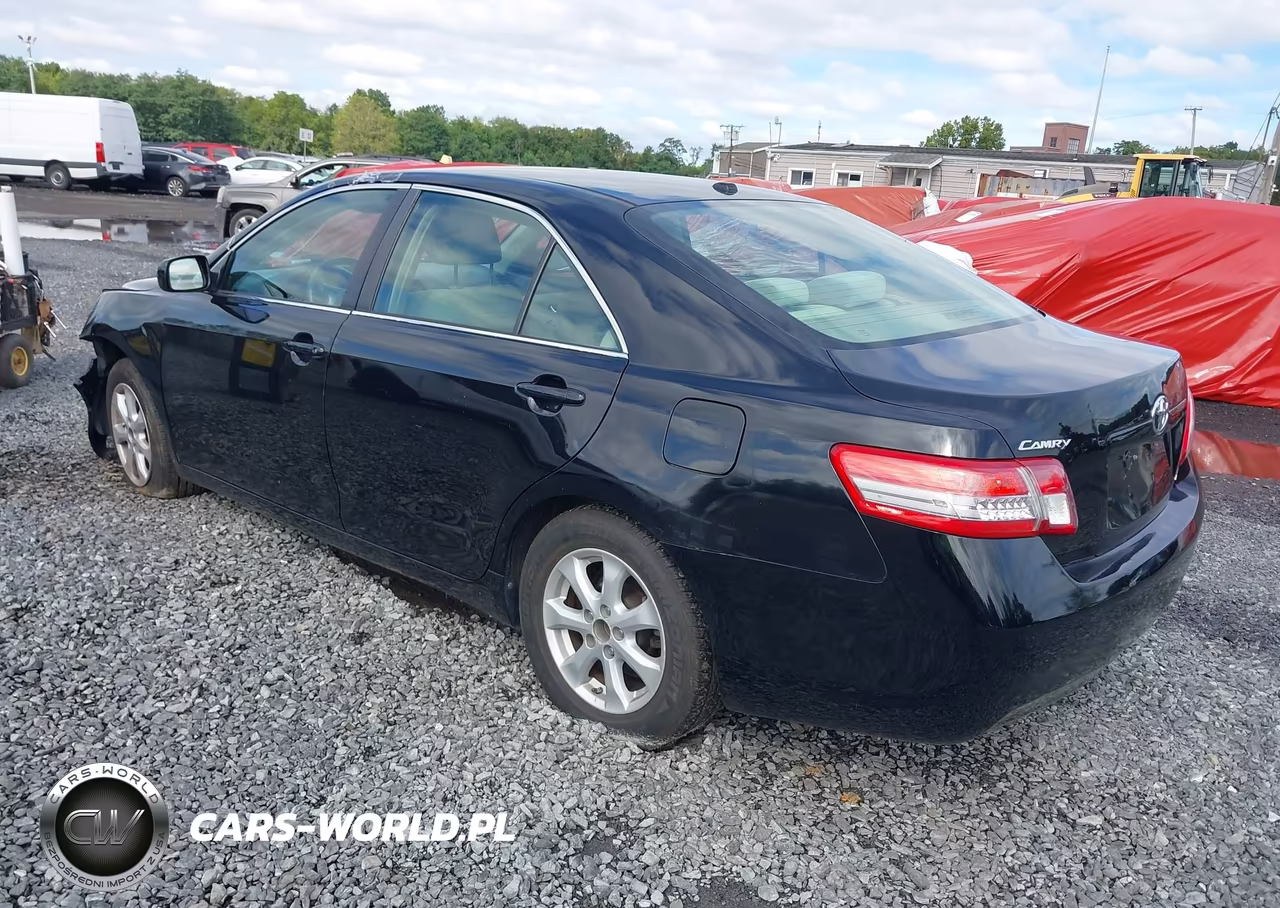 2011 Toyota Camry Le VIN:4T1BF3EKXBU186267 - 3